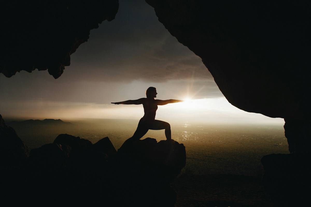 Man practicing mindful breathing outdoors to strengthen Healthy Mindset during weight loss